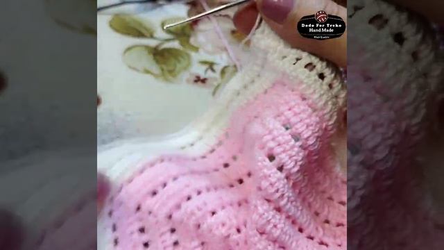 طريقة عمل فستان كورشيه للبيبى || How to make a beautiful crochet dress for baby смотреть онлайн