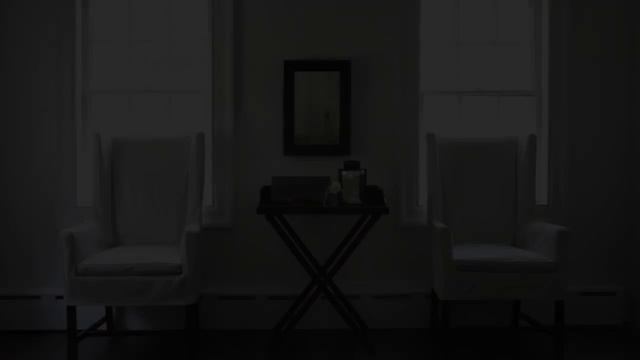 Elegant Simplicity at Home with Tricia Foley смотреть онлайн