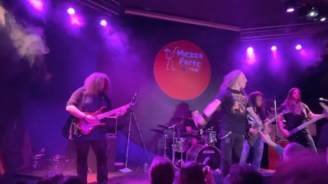 ВИКОНТ «КОСТРЫ», 03.04.2021, клуб Mezzo Forte Club, Москва.