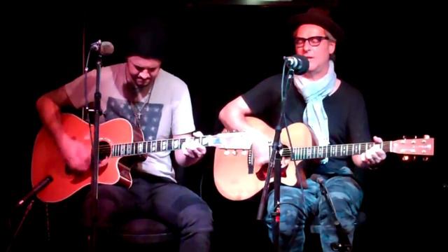 Collective Soul -The World I Know (KRVB Radio Acoustic) смотреть онлайн