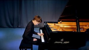 Логинов Максим - И.С.Бах  ХТК 2 том Прелюдия и фуга ре минор