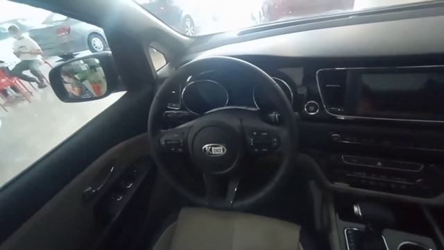 Review 2021 Kia Grand Carnival Ex 7 Seater Multi Purpose Vehicle!