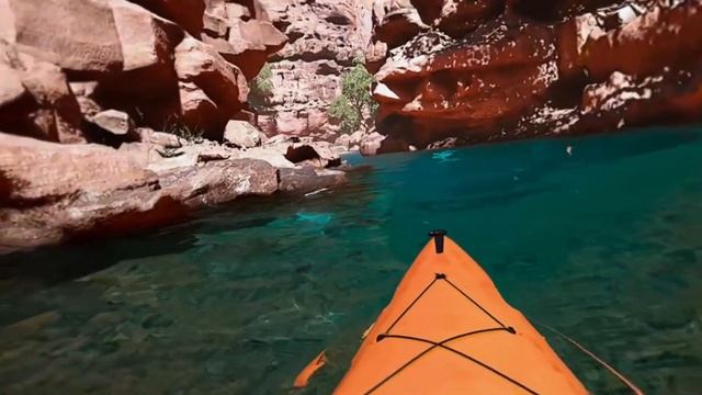 A first look at an awesome kayaking game called Kayak VR: Mirage смотреть онлайн