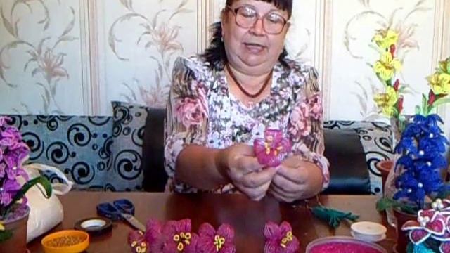 Бисероплетение (Амариллис 3 ч.) Мастер-класс смотреть онлайн