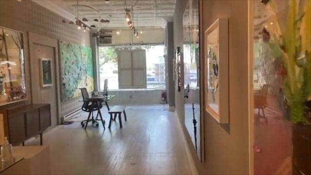 Darius Yektai: RESINance - Exhibition Walkthrough смотреть онлайн