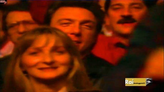 Adriano Celentano Il Ragazzo Della Via Gluck Live Forum Assago 1994 Vhs Antonino HD смотреть онлайн