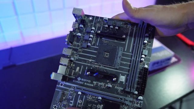 PLACA-MÃE BARATA PARA RYZEN SEM TAXA! CUSTO BENEFICIO INCRIVEL! SOYO B450 CLASSIC Unboxing e Review смотреть онлайн