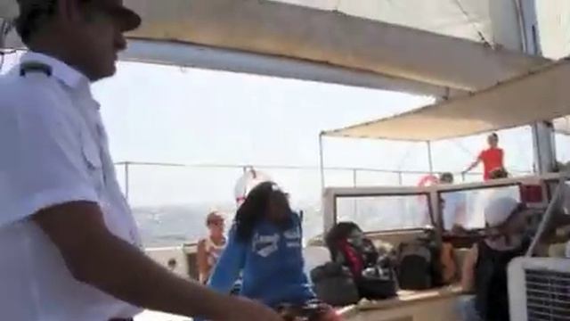 Odisseé IV Catamaran & Ocean Cafe смотреть онлайн