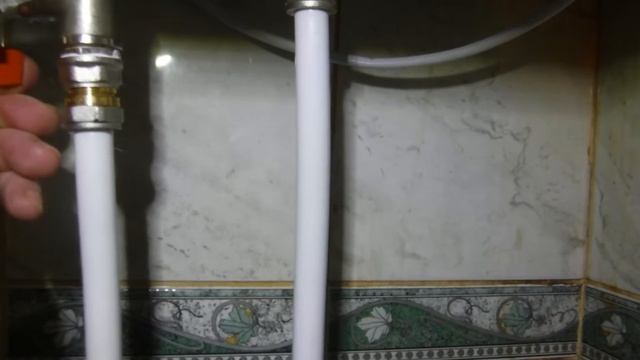 Как слить воду из бойлера смотреть онлайн