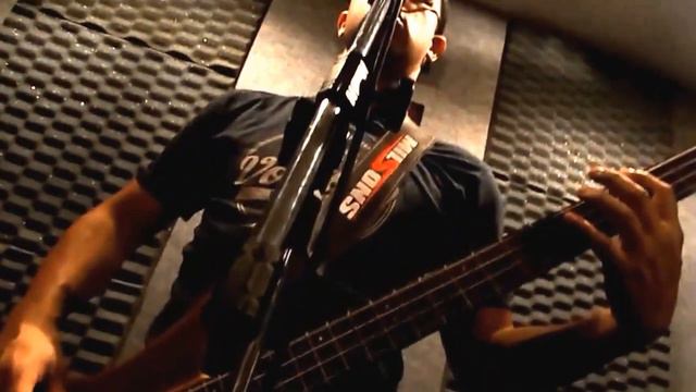 Jackin DBox - Man in the Box (cover) смотреть онлайн