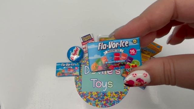 UNBOXING MINI BRANDS SERIES 3! Zuru 5 Surprise Ball Blind Bag Toy Opening! смотреть онлайн