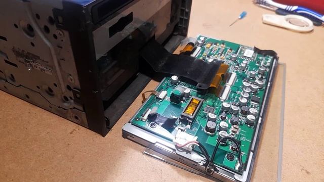 А СЕНСОР НЕ ПРИЧЕМ... ремонт автомагнитолы. смотреть онлайн
