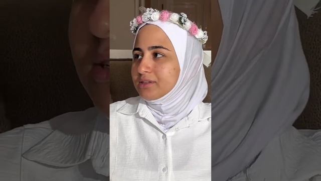 العروسة اهم حاجة عندها الميكب ميكبرهاش و الeyeliner يكون واضح الحواجب متتغيرش والالوان علي روز جولد смотреть онлайн