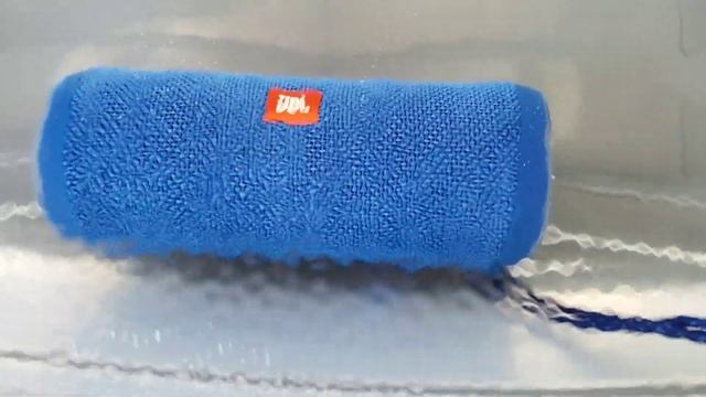 JBL Flip 4 is It really waterproof?? смотреть онлайн