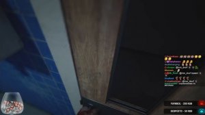 ЖЕНСКАЯ РАЗДЕВАЛКА