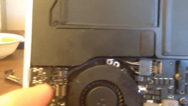 2011 MacBook Air смотреть онлайн