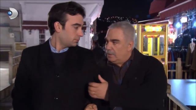 Nazmi, Ali Rıza ile Tanışıyor! - Yaprak Dökümü 96. Bölüm смотреть онлайн
