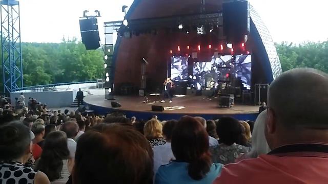 Олег Винник концерт Житомир Ракушка 11. 06 2018!! смотреть онлайн