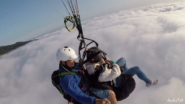 Полет на параплане с горы Мамзышха ,Абхазия 2020.Часть 1 смотреть онлайн