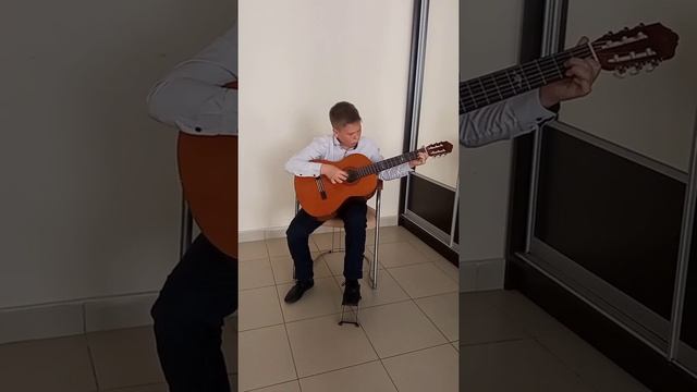 Л. Иванова "Парижский листопад " смотреть онлайн