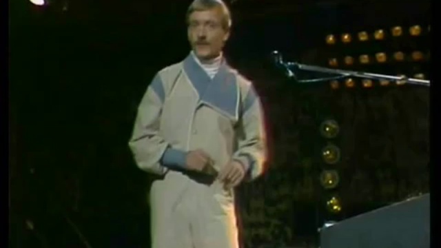 Future World Orchestra - Desire смотреть онлайн