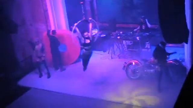 AURA - Как дети появляются на свет! Краткий курс от Димбасса и Толяса смотреть онлайн