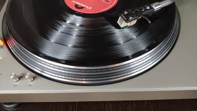 Technics SL 1200 (1972 г.) смотреть онлайн