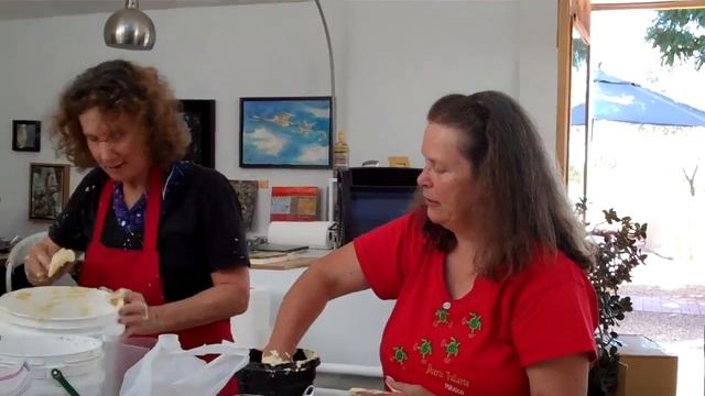 Demo At The  Encaustic Art Institute: Casting From Life By Marie Coburn