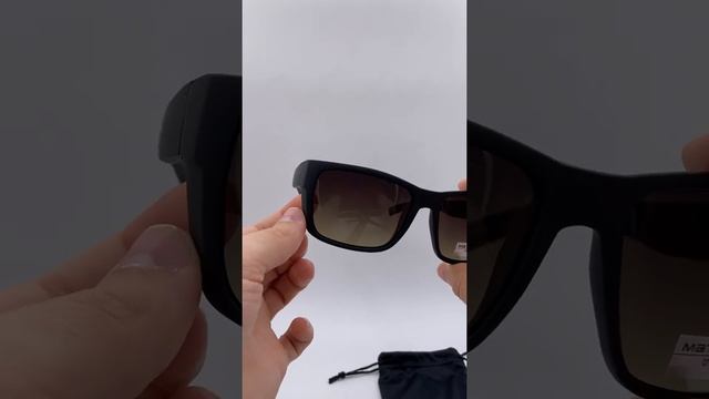 Обзор:Солнцезащитные очки мужские Matrix Polarized ЧЕРНЫЕ линзы беж, New 2022, Антиблик полароид смотреть онлайн