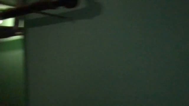 ВЕЩАМИ С ПОМОЙКИ ПЫТАЕМСЯ СДЕЛАТЬ УЮТНУЮ КОМНАТУ \ РЕМОНТ БЕСПЛАТНО смотреть онлайн