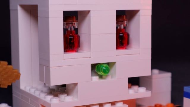 LEGO® Minecraft 21145 - Арена-череп смотреть онлайн