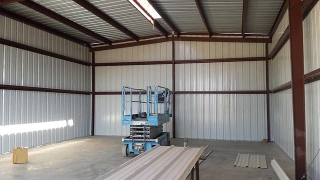 Large Metal Shed in Queen Creek, AZ смотреть онлайн
