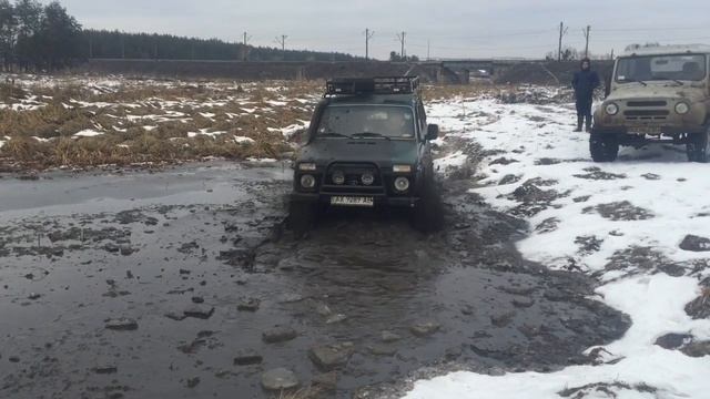 Внедорожники Нива, Уаз, Нива сток.Off road в Харькове!!! смотреть онлайн