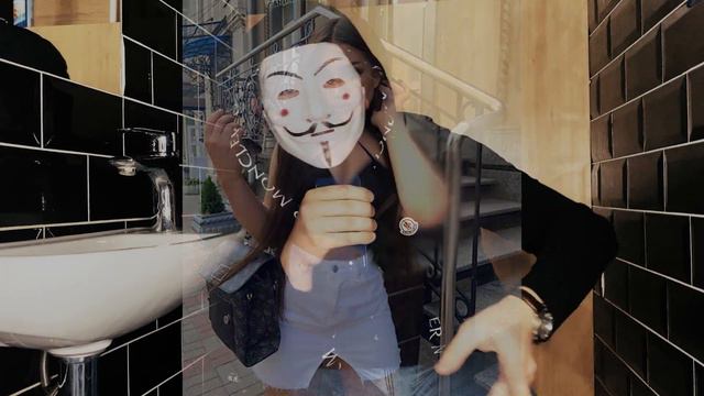 КЛУБНИКА - И ЁЁ ИСТОРИЯ ЛЖИ смотреть онлайн