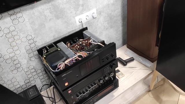 Yamaha B+C50 vs 880D смотреть онлайн