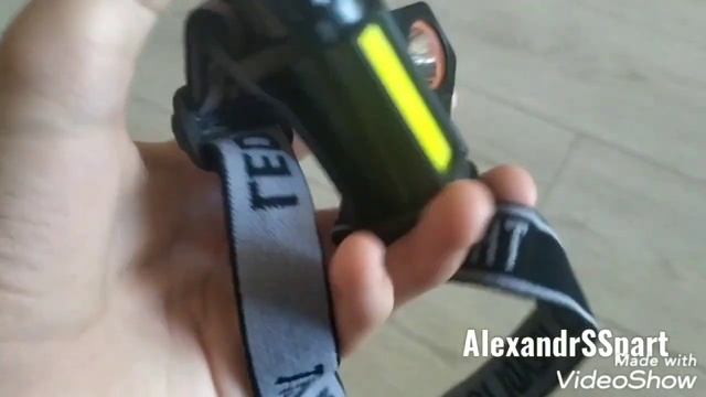 Обзор двух налобных фонариков из Fix Price смотреть онлайн
