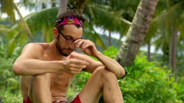 Survivor's react to the return of the Edge of Extinction смотреть онлайн