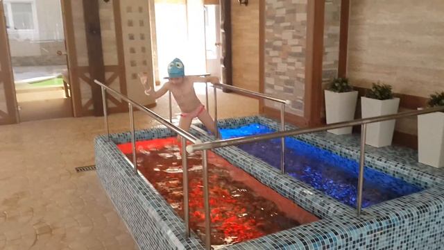 УРАЛ спа комплекс(1) смотреть онлайн