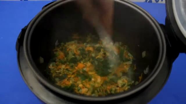 Рецепт приготовления весеннего супа из крапивы и щавеля в мультиварке VITEK VT-4216 CM смотреть онлайн