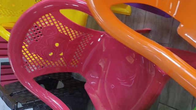 Детские стулья пластик