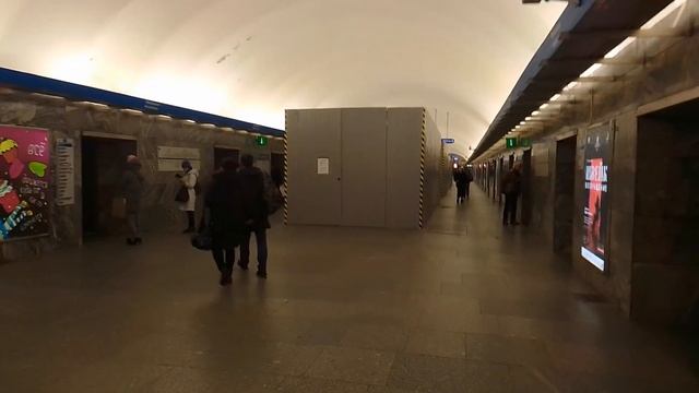 Станция метро "МОСКОВСКАЯ", ПЕТЕРБУРГ смотреть онлайн