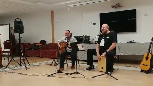 Вит Гуткин и Владимир Глушко "Шаланды, полные кефали" смотреть онлайн