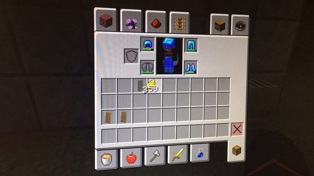 Как сделать разноцветный щит смотреть онлайн