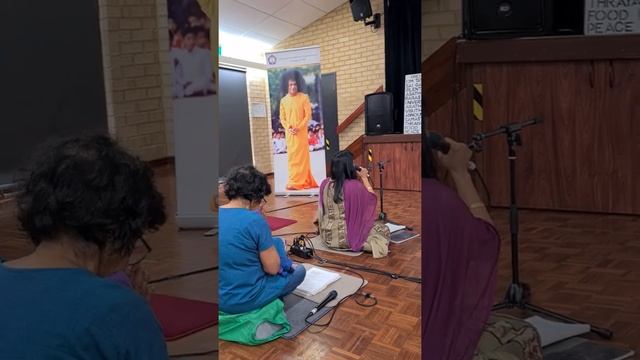 ?OM TAT SAT ? Perth Wembley SAI Centre смотреть онлайн