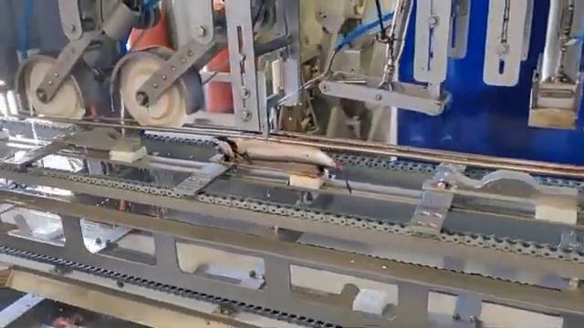 МАШИНА ДЛЯ ПОТРОШЕНИЯ 3000 видео со скумбрией.mp4 смотреть онлайн