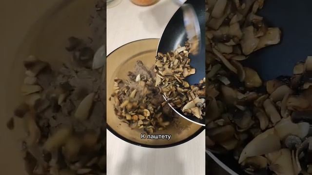 ??НОВОГОДНИЙ САЛАТ "ВАРЕЖКА". Сохрани себе и сделай на праздничный стол✅ИНСТ:@kobzeva.sonya смотреть онлайн