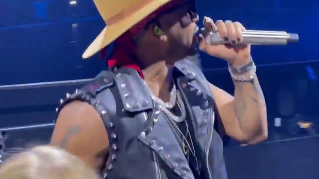 Jimmie Allen - “Freedom Was A Highway” | Detroit 2023 (Denim & Rhinestones Tour) смотреть онлайн