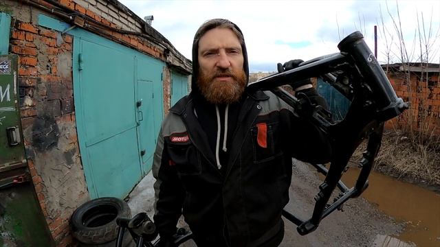 Собираем мотоцикл Yamaha Drag Star смотреть онлайн