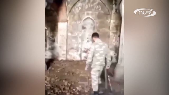 Мечети Карабаха осквернили! смотреть онлайн