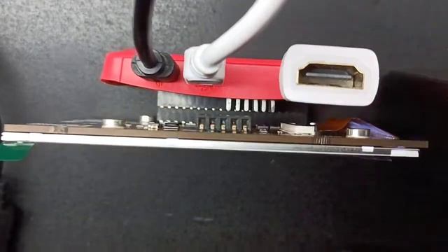 Raspberry Pi Zero W 2 + HyperPixel 4.0 LCD + Bluetooth JBL Speaker + GamePad = RetroPie